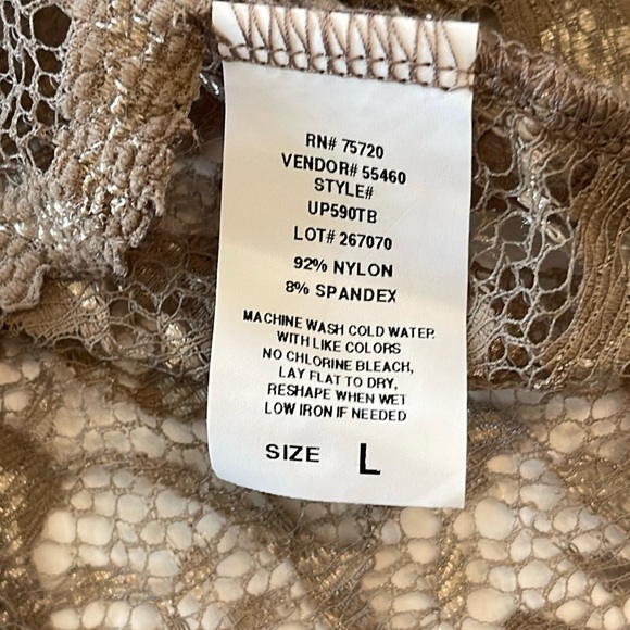 BKE Lace Floral Design Tank Top Tan Size Large - Picture 13 of 15